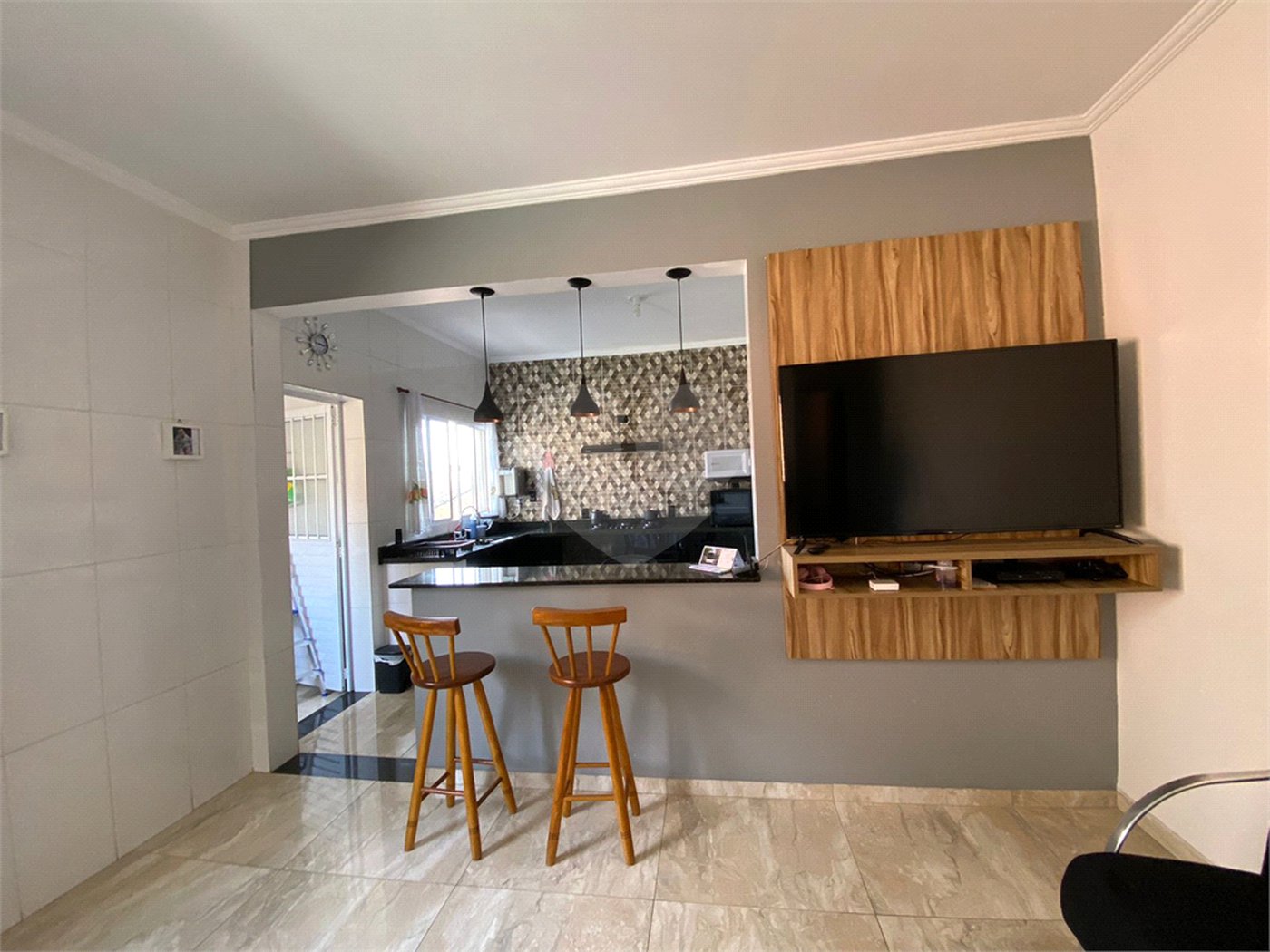 Casa à venda com 2 quartos, sendo 1 suíte, em Jardim Santa Inês, Suzano, SP