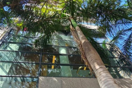 Apartamento no Itaim Bibi de 45m2 com 1 dorm, 1 banheiro, 1vaga. Estuda permuta. Viva a um passo dos melhores shoppings, hospitais, escolas e rodovias principais com 1 dorm, 1 banheiro, 1 vaga. Estuda permuta