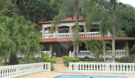 Sítio à venda com 4 suítes no Centro, Salesópolis, SP
