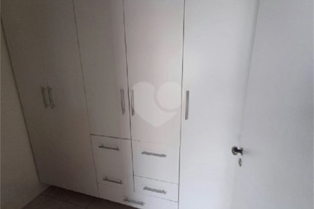 Apartamento à venda com 3 quartos, sendo 1 suíte, em Vila Monumento, São Paulo, SP