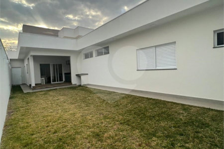 Casa à venda no condomínio Faixa Azul