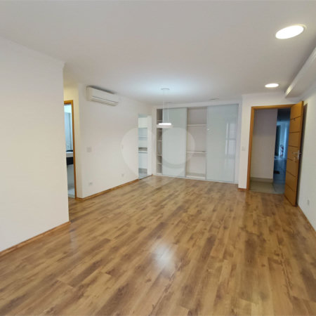 Apartamento à venda com 3 quartos, sendo 1 suíte, no Centro, São Roque, SP