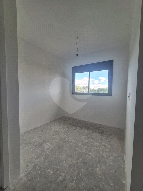 Apartamento à venda com 3 quartos, sendo 1 suíte, em Vila Anastácio, São Paulo, SP