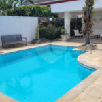 Casa à venda com 4 quartos, sendo 2 suítes, no condomínio Crystal Lake, Rio de Janeiro - RJ