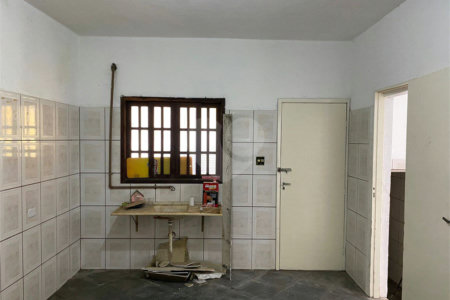 Salão para alugar em Vila Júlia, Poá, SP