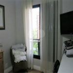 Apartamento à venda com 3 quartos, sendo 2 suítes, em Jardim Parque Morumbi, São Paulo, SP