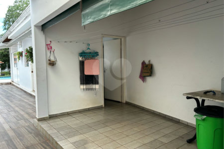 Casa à venda com 4 quartos em Jardim das Estações (vila Xavier), Araraquara, SP