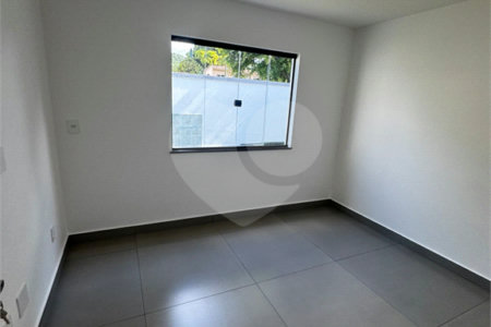 Casa à venda com 3 quartos, sendo 1 suíte, no condomínio Parque Guará, Rio de Janeiro - RJ