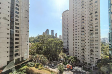 Apartamento à venda com 4 suítes em Paraíso do Morumbi, São Paulo, SP