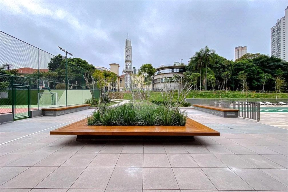 Apartamento à venda com 2 quartos, sendo 1 suíte,  em Jardim Anália Franco, São Paulo, SP