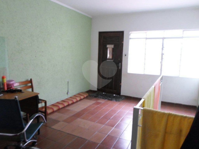 Casa à venda com 4 quartos, sendo 1 suíte,  em Santana, São Paulo, SP