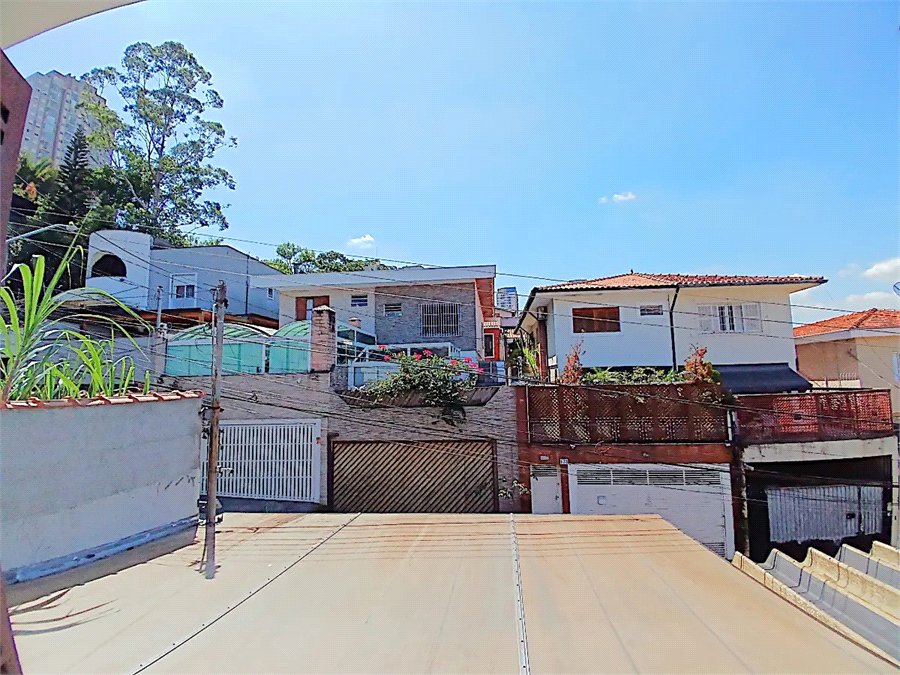 Sobrado à venda com 3 quartos, sendo 1 suíte,  em Brooklin Paulista, São Paulo, SP