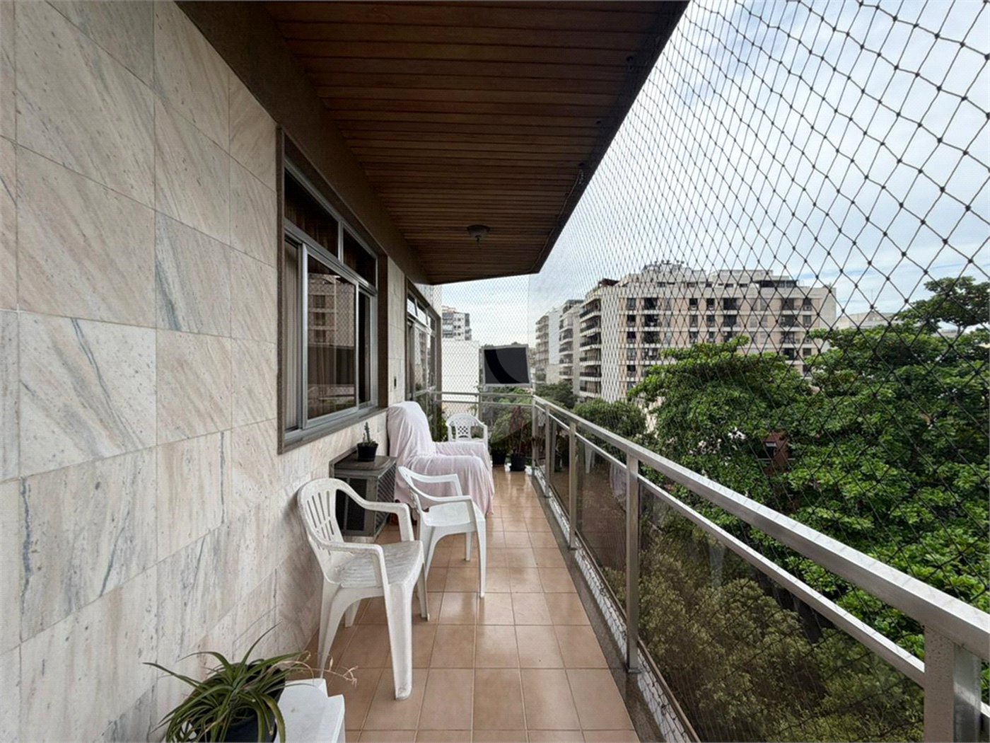 Apartamento à venda com 3 quartos, sendo 1 suíte, em Tijuca, Rio de Janeiro, RJ