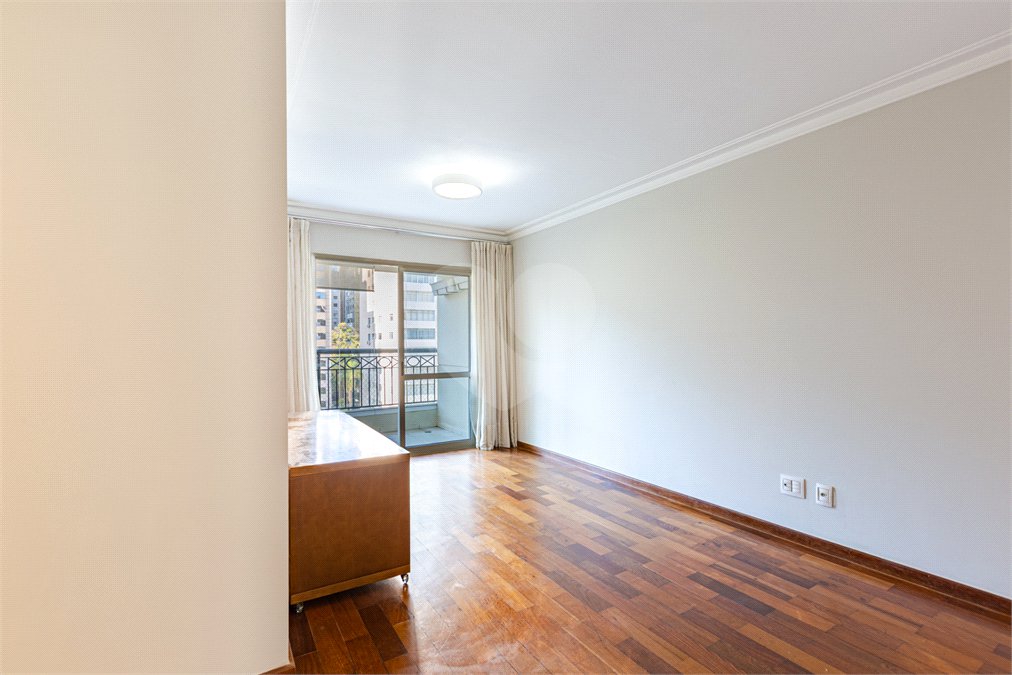Apartamento para alugar com 2 quartos, sendo 1 suíte, em Cerqueira César, São Paulo, SP