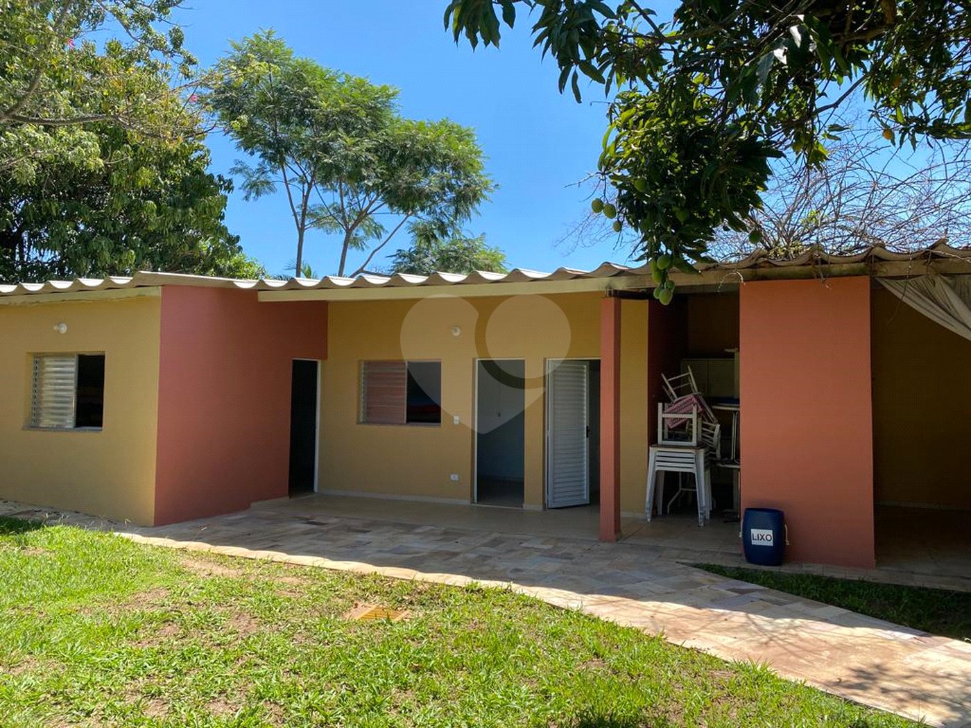 Chácara à venda com 3 quartos, sendo 1 suíte,  em Micai, Salto, SP