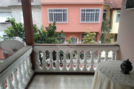 Casa de Vila à venda com 4 quartos, sendo 1 suíte,  em Tijuca, Rio de Janeiro, RJ