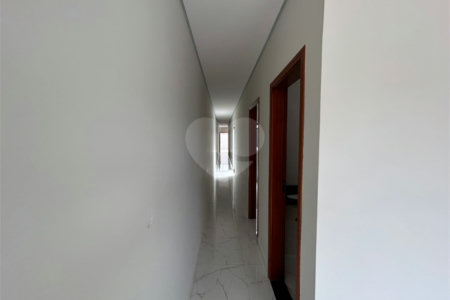 Casa de Vila à venda com 2 quartos, sendo 1 suíte, em Vila Nova Sorocaba, Sorocaba, SP