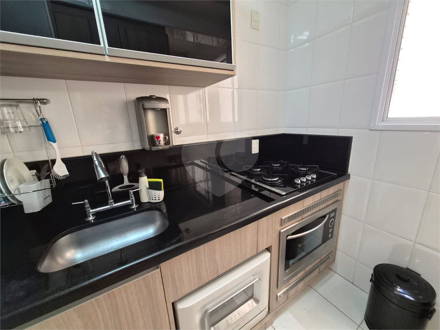 Apartamento à venda com 2 quartos, sendo 1 suíte, em Pinheiros, São Paulo, SP
