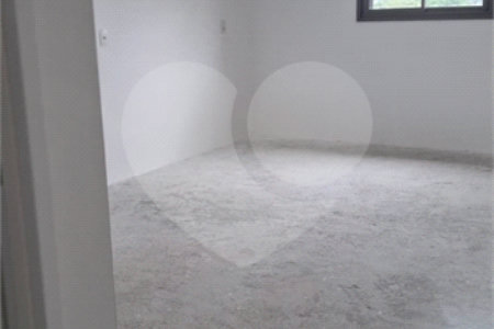 Apartamento à venda com 3 suítes em Santana, São Paulo, SP