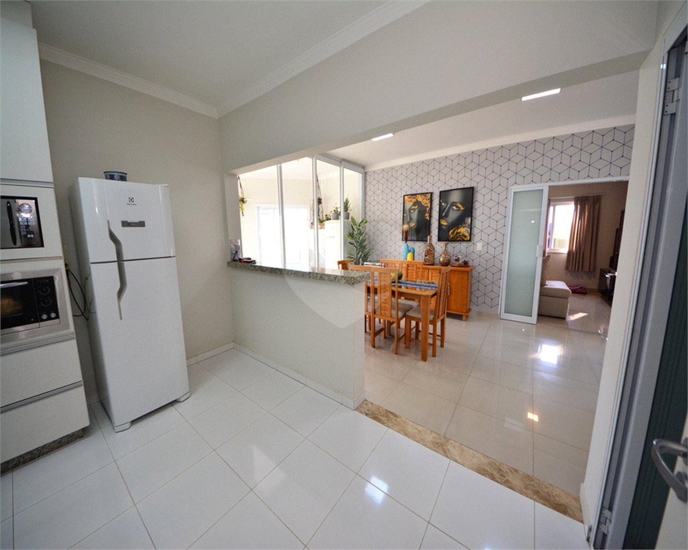 Casa à venda com 3 suítes no condomínio Jardim Reserva Bom Viver de Indaiatuba, Indaiatuba - SP