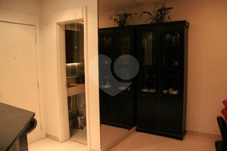 Apartamento à venda com 1 suíte em Morumbi, São Paulo, SP