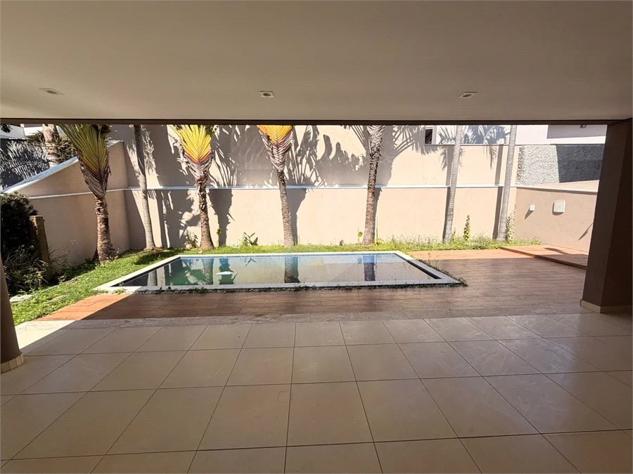 CASA À VENDA CONDOMINIO PORTAL BRAGANÇA | 4 SUÍTES | PISCINA