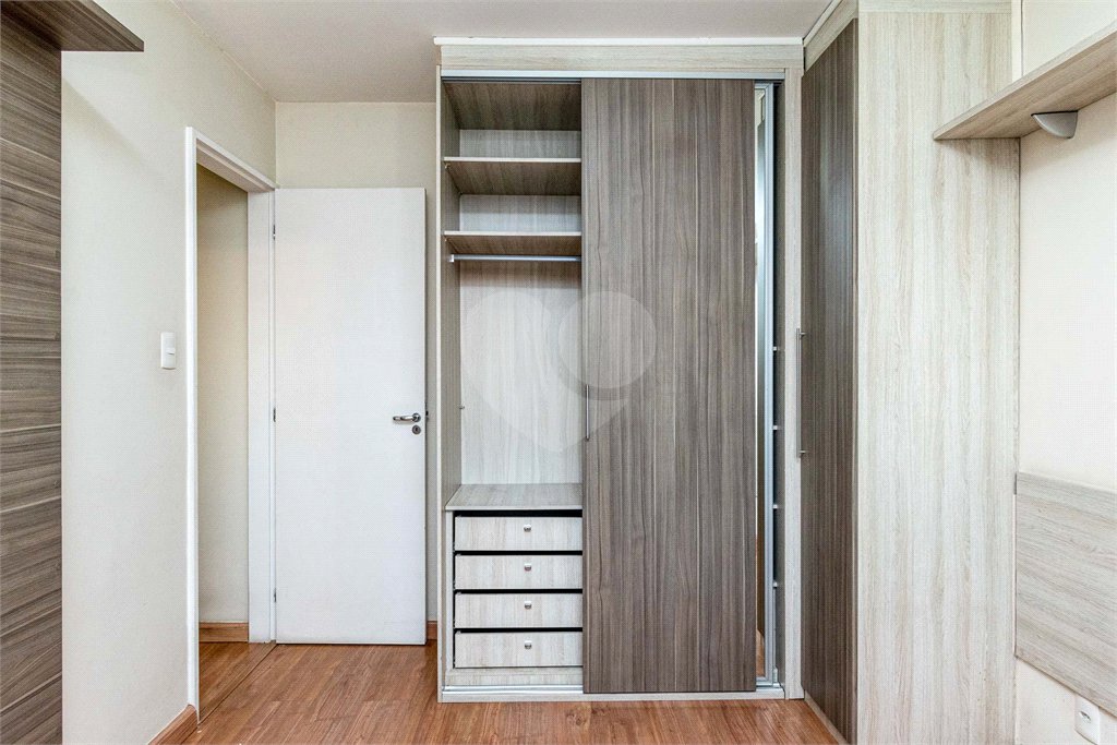Apartamento à venda com 2 quartos em Cambuci, São Paulo, SP