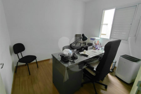 Apartamento à venda com 2 quartos em Jardim Diva Tarlá de Carvalho, Ribeirão Preto, SP