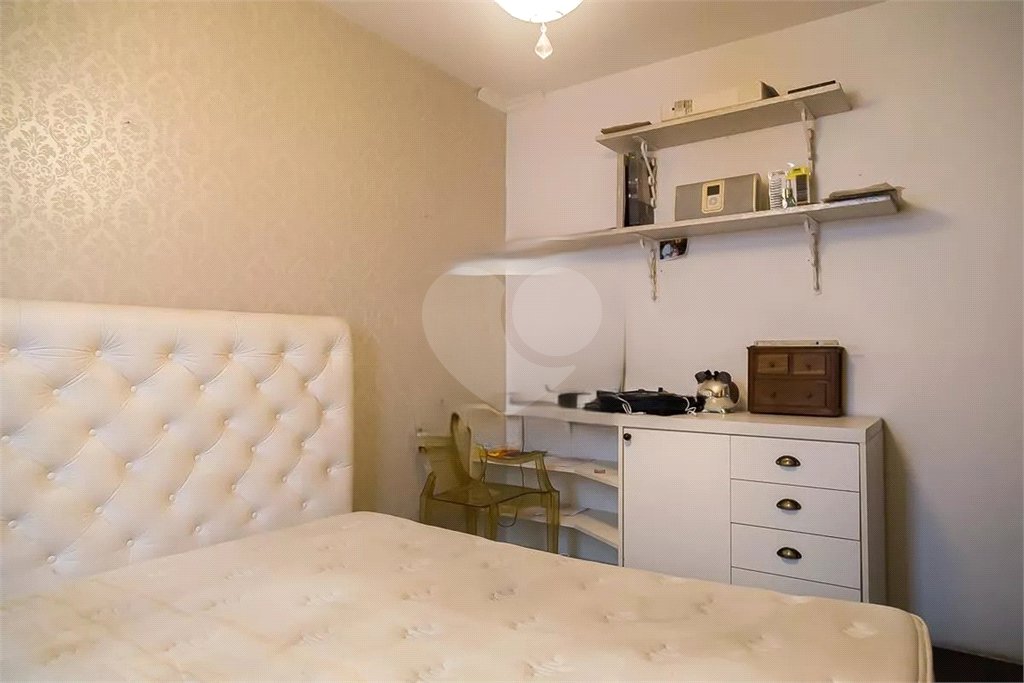 Casa à venda com 6 quartos, sendo 5 suítes,  em Vila do Encontro, São Paulo, SP
