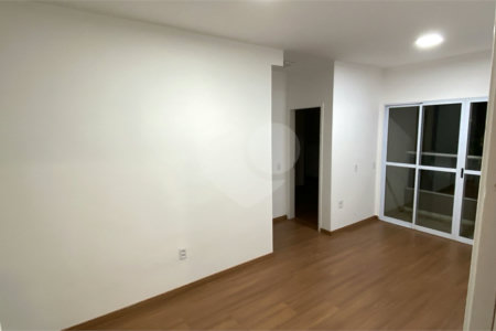 Apartamento à venda com 2 quartos, sendo 1 suíte,  em Jardim dos Manacás, Araraquara, SP