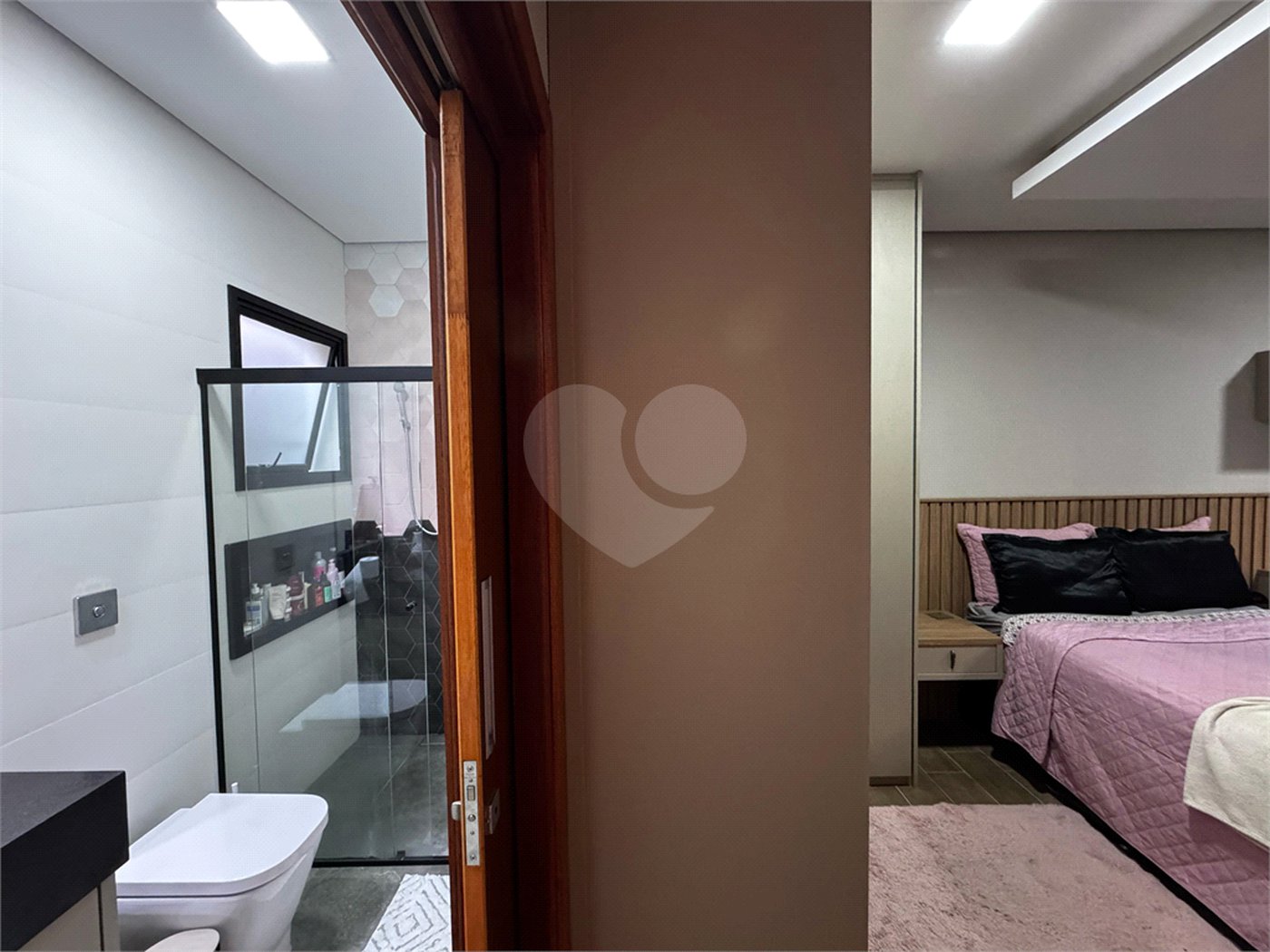 Casa à venda com 3 suítes no condomínio Golden Park Residence, Sorocaba - SP