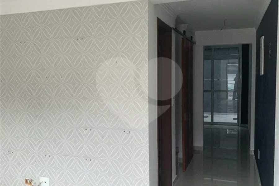 Sobrado à venda com 2 suítes em Horto, São Paulo, SP