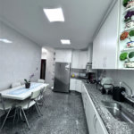 Casa à venda com 3 quartos, sendo 1 suíte, em Jardim do Lago, Jundiaí, SP