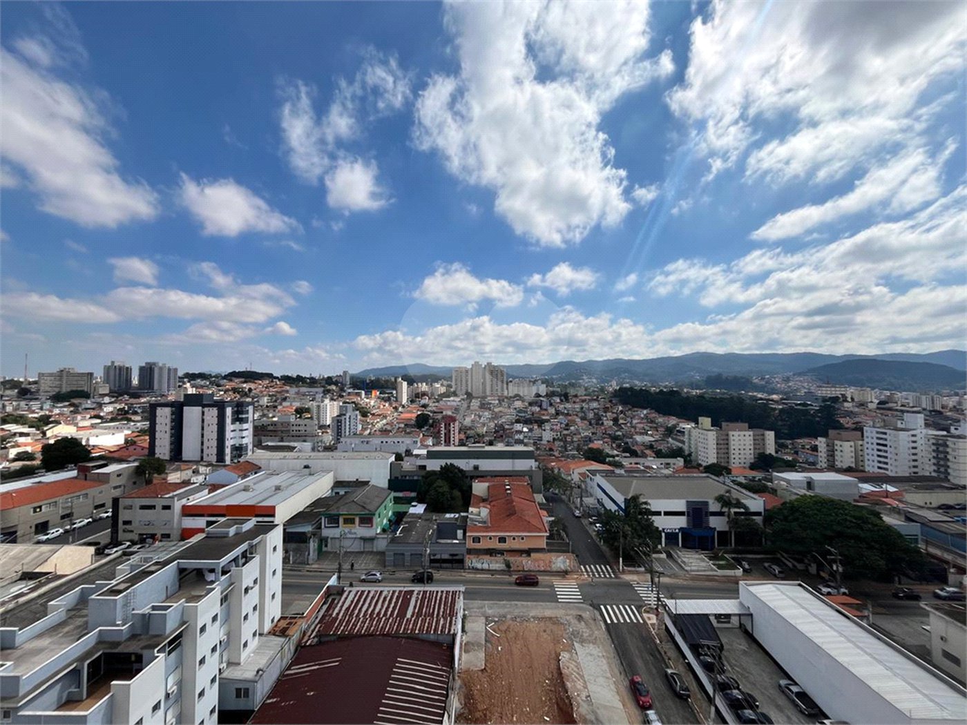 Apartamento à venda com 2 quartos, sendo 1 suíte, em Vila Mazzei, São Paulo, SP