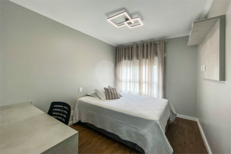Apartamento à venda com 2 suítes em Vila Mariana, São Paulo, SP