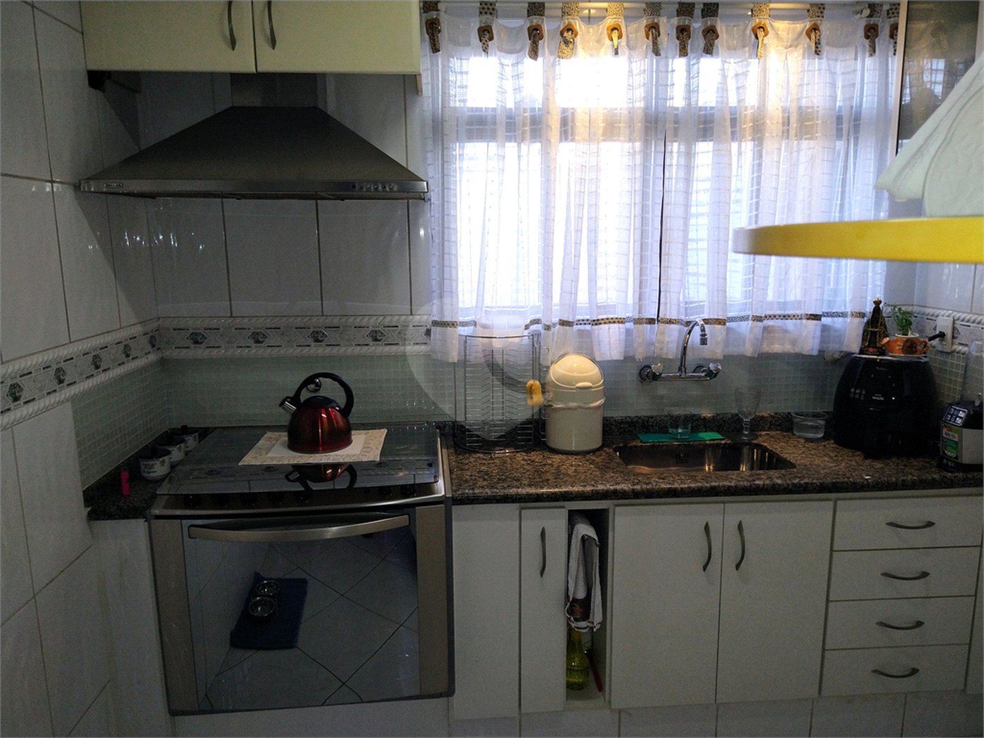 Casa à venda com 3 quartos, sendo 1 suíte, em Parque Vitória, São Paulo, SP