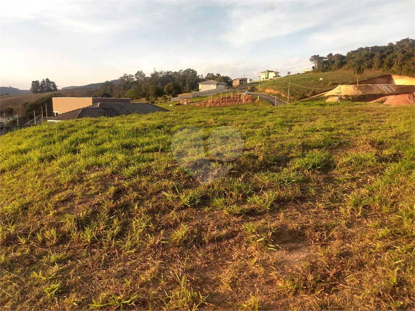 Terreno à venda no condomínio Encontro das Águas, Nazaré Paulista - SP
