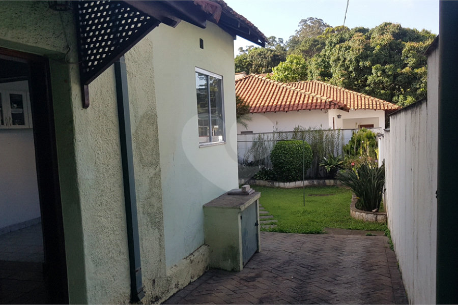 Sobrado à venda com 3 quartos em Horto Florestal, São Paulo, SP