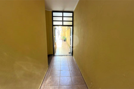 Sobrado à venda com 3 quartos, sendo 1 suíte, em Vila Darli, São Paulo, SP