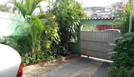 Sobrado à venda com 3 quartos, sendo 1 suíte,  em Jardim Maria Duarte, São Paulo, SP
