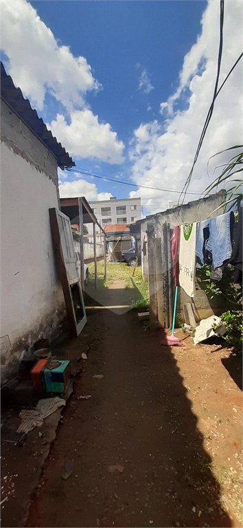 Casa à venda com 3 quartos em Alvinópolis, Atibaia, SP