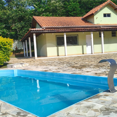 Chácara à venda com 2 quartos, sendo 1 suíte, em Chácaras Copaco, Arujá, SP
