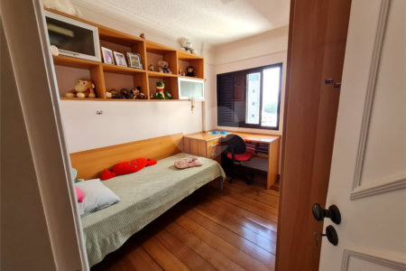 Apartamento à venda com 3 quartos, sendo 2 suítes,  em Vila Mogilar, Mogi das Cruzes, SP