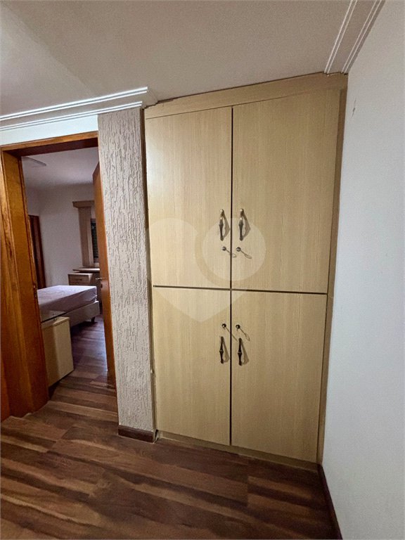 Sobrado à venda com 6 quartos, sendo 5 suítes, em Tremembé, São Paulo, SP