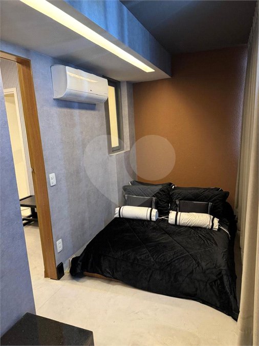 Apartamento à venda com 3 quartos, sendo 2 suítes,  em Brooklin Paulista, São Paulo, SP