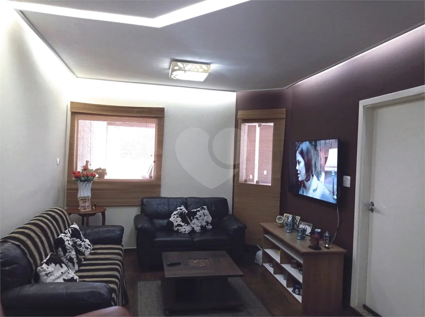 CASA 2 DORMITORIOS 1 SUITE JARDIM PREZOTTO