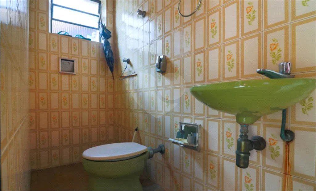 Casa com 210m² , 3 dormitórios , sendo 1 suíte , 2 vagas , à venda no Jabaquara.