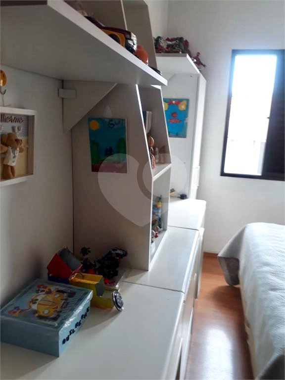 Sobrado à venda com 4 quartos, sendo 2 suítes,  em Parada Inglesa, São Paulo, SP