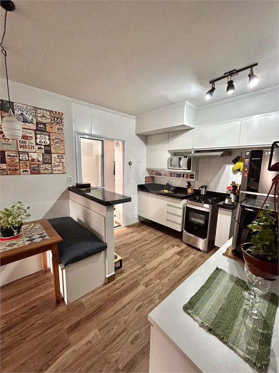 Apartamento à venda com 2 quartos em Vila Nivi, São Paulo, SP