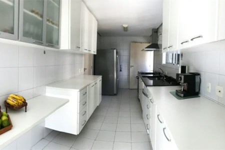 Apartamento à venda com 2 suítes em Vila Andrade, São Paulo, SP
